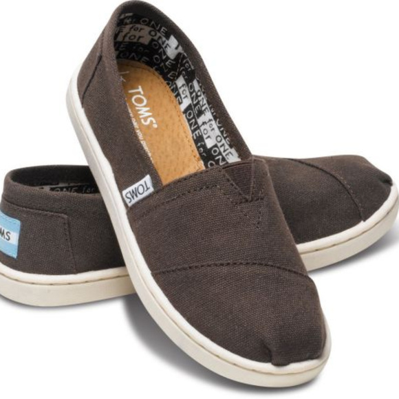 Toms Other - TOMS Youth Classics Chocolate Canvas Shoes Kids Ne